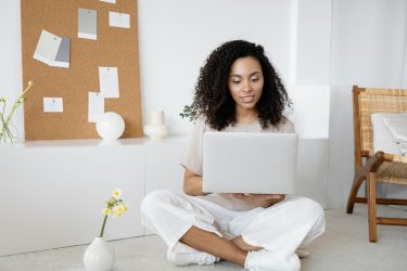 Laptop Freelancer Spek Tinggi dengan RAM Besar